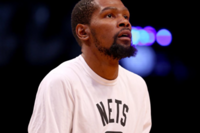 Former Texas Longhorn Kevin Durant refuses trade to NBA team he won two rings with