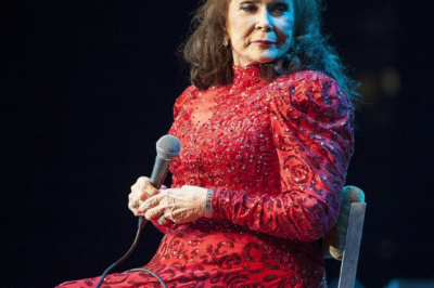 REPORT: The late Loretta Lynn’s story is coming to Broadway to honor the journey of the first woman to establish herself as a country music star