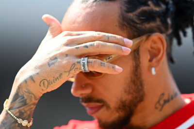 No one could have imagined that seven-time World Champion Lewis Hamilton was eliminated from Formula 1 races three times