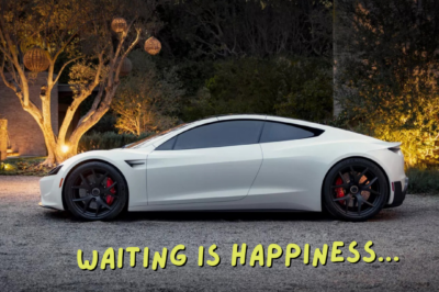 People who placed a deposit to buy a Tesla Roadster 8 years ago, still have ‘no word’ until now.