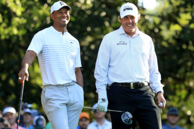 No one would have thought that now Phil Mickelson and Tiger Woods are in the same ‘boat’.