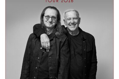 Rush announces first tour in 11 years, coming to Chicago