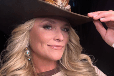 Miranda Lambert Reflects on Her ‘Old-School’ Journey to Success