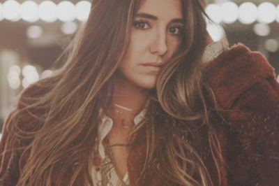 Lainey Wilson ‘hopes’ these two country music icons will help her ‘fulfill her unfinished dream’.