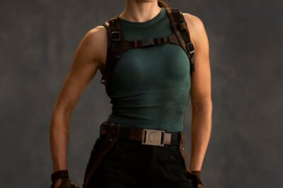 Tomb Raider Reveals First Look at Sophie Turner as Lara Croft
