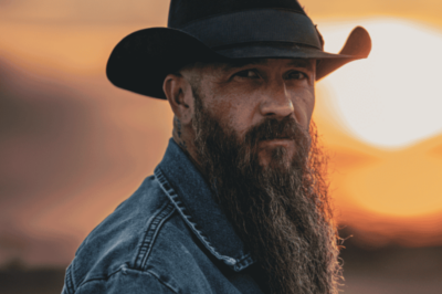 The concept of “outlaw” in country music has always been a controversial topic. And Cody Jinks decided to speak out: The Outlaws’ album deserves all the praise! Congratulations to Billboard on that. But the rest of the article is just “garbage”…