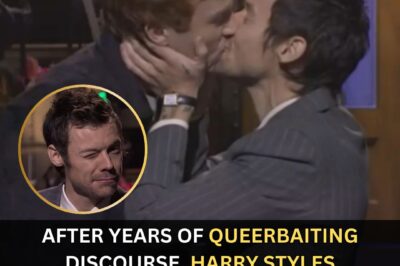 Harry Styles Addresses Queerbaiting Claims on ‘SNL,’ Ends Monologue With Ben Marshall Smooch: “Now That’s Queerbaiting”