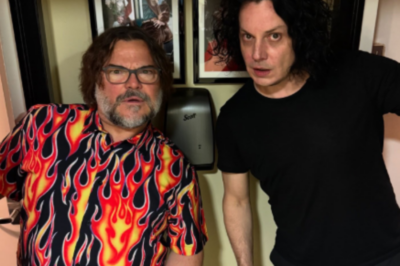 Jack White had a funny mishap while playing guitar solo in Jack Black’s country music skit: “I forgot the f—king solo.”