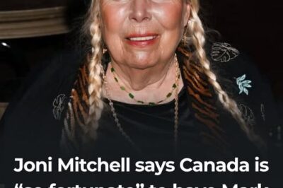 Joni Mitchell’s Lifetime Achievement Award Sparks a Look Back on Her Life on Stage