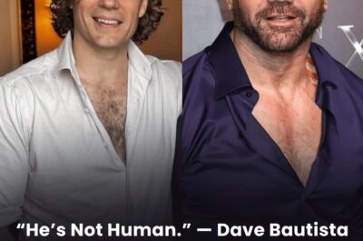 “He’s Not Human.” — Dave Bautista reveals the 1 brutal workout Henry Cavill did on his “rest day” that made the former WWE champion fear for his own safety.